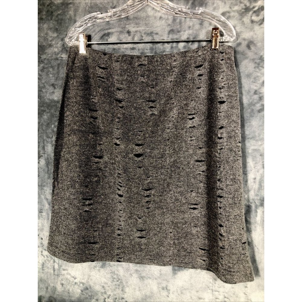 Front Street Skirt Women’s Distressed Gray Size Adult 22 Or 2X Waste 17 In